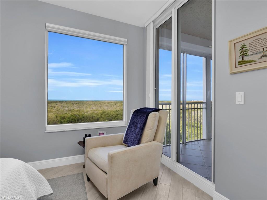 TOWER POINTE AT ARBOR TRACE - Residential