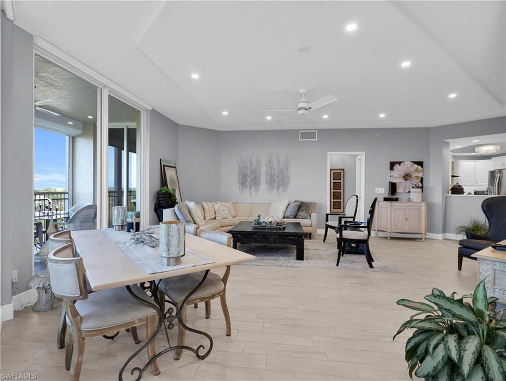 TOWER POINTE AT ARBOR TRACE - Residential