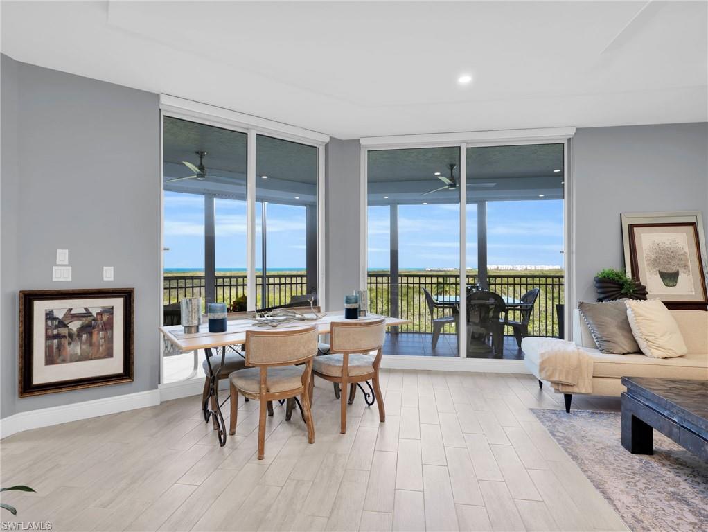 TOWER POINTE AT ARBOR TRACE - Residential