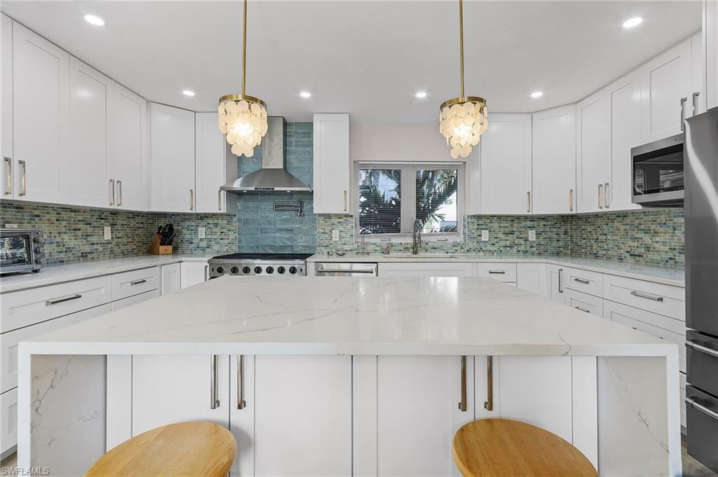 SANIBEL ISLES - Residential