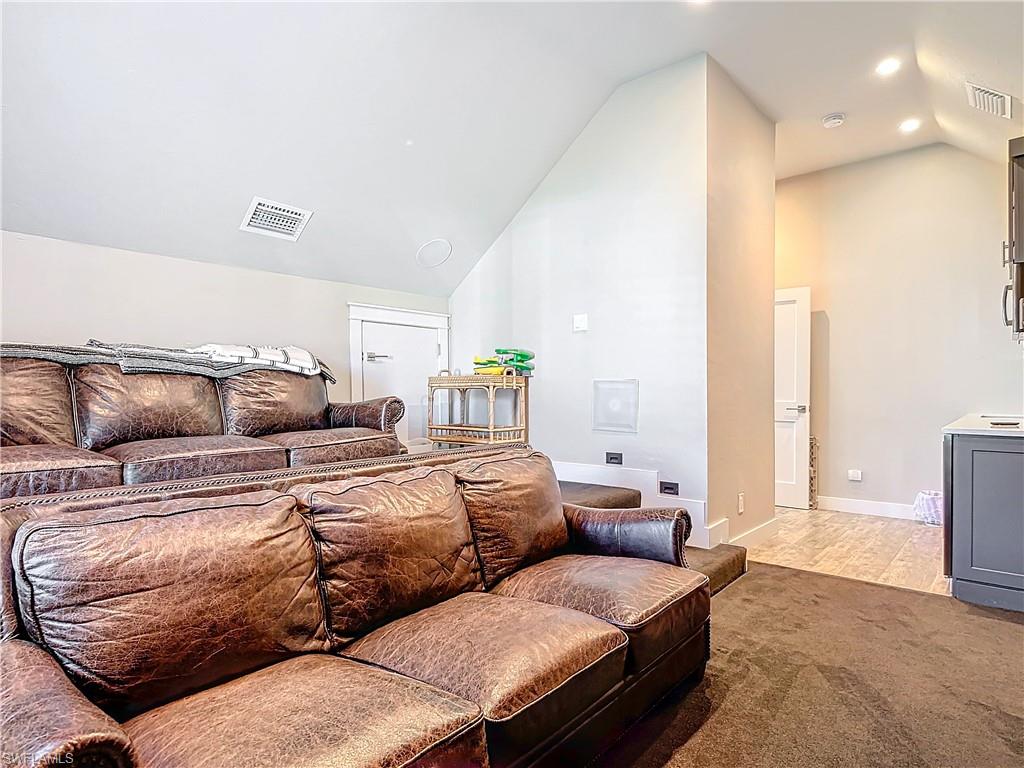 SHELL HARBOR - Residential