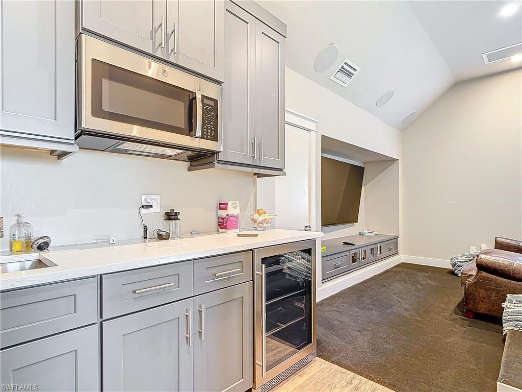 SHELL HARBOR - Residential