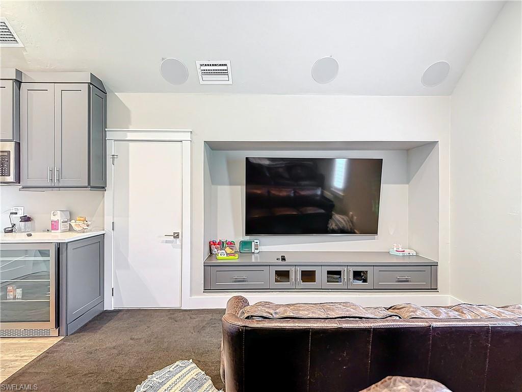 SHELL HARBOR - Residential