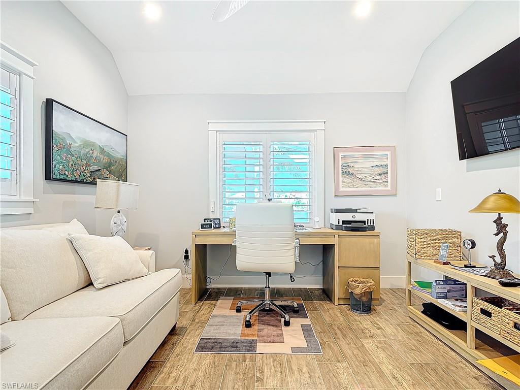 SHELL HARBOR - Residential