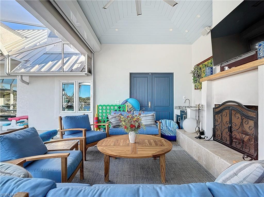 SHELL HARBOR - Residential