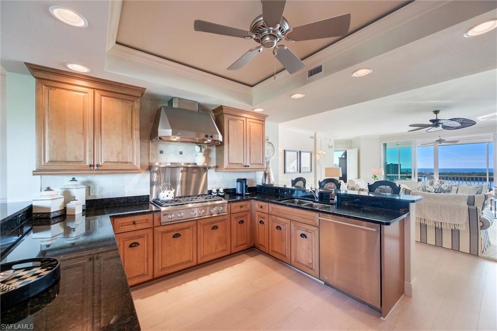 GRANDE GENEVA - Residential