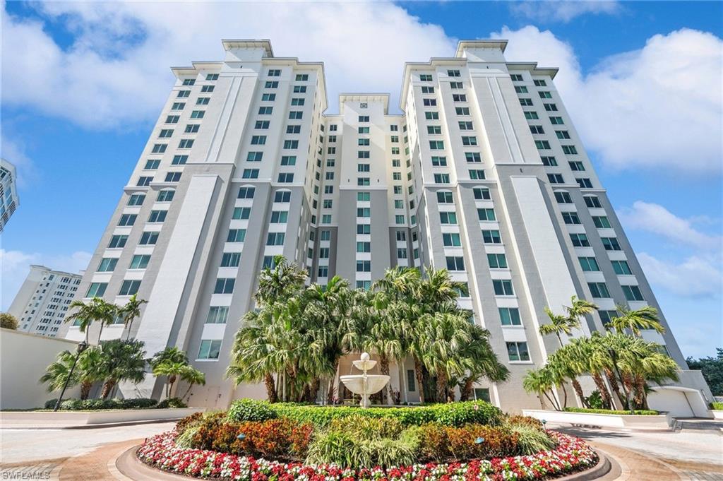 GRANDE GENEVA - Residential