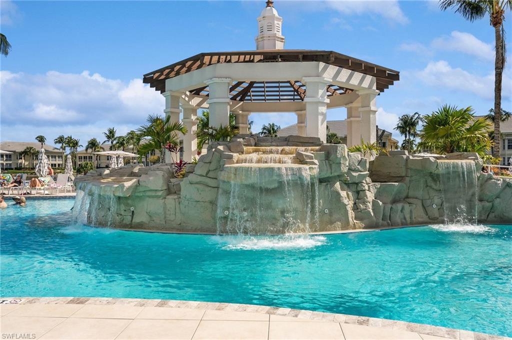 GRANDE GENEVA - Residential