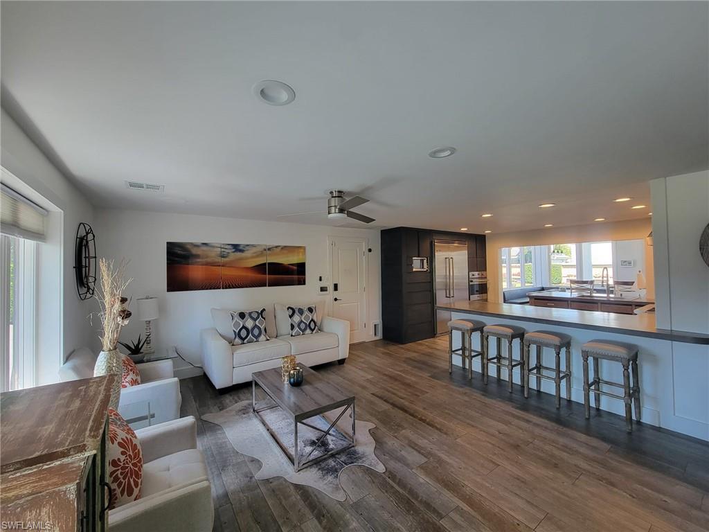 160 Coral Vine DR