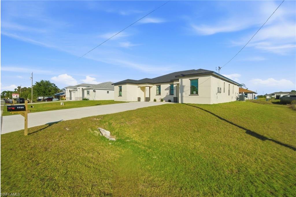 LEHIGH ACRES - Residential