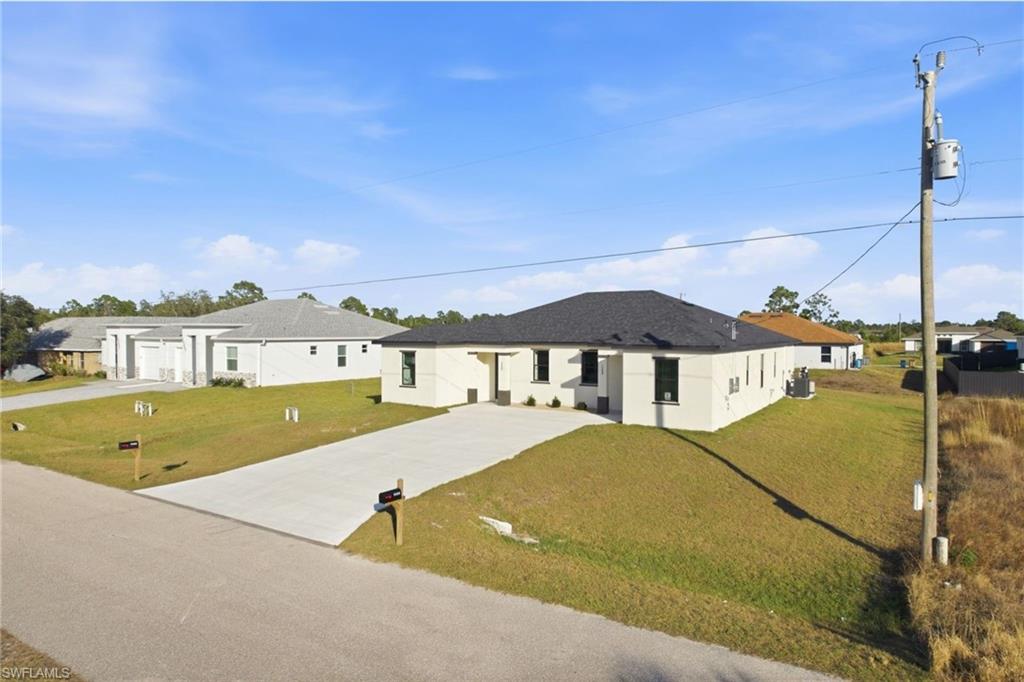 LEHIGH ACRES - Residential