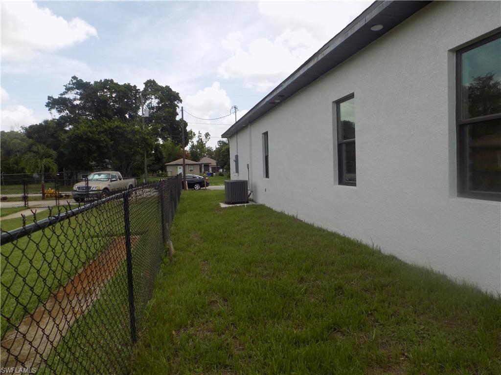 FORT MYERS - Residential