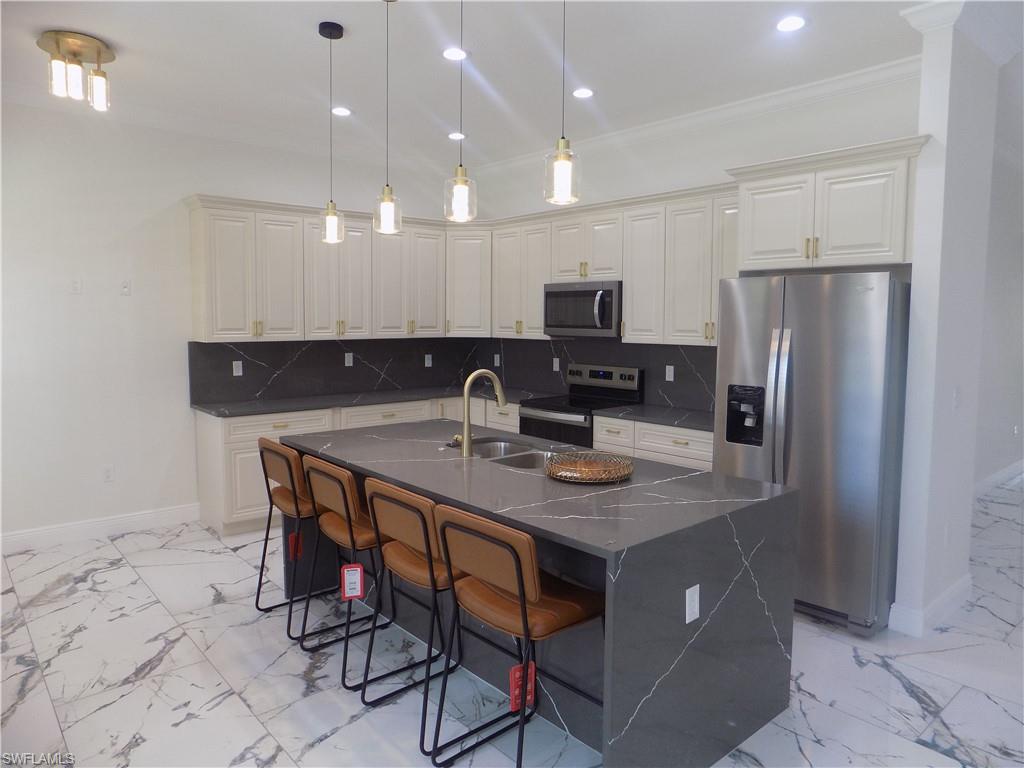 FORT MYERS - Residential