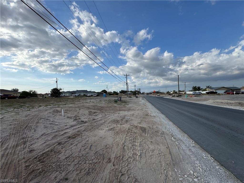 CAPE CORAL - Land