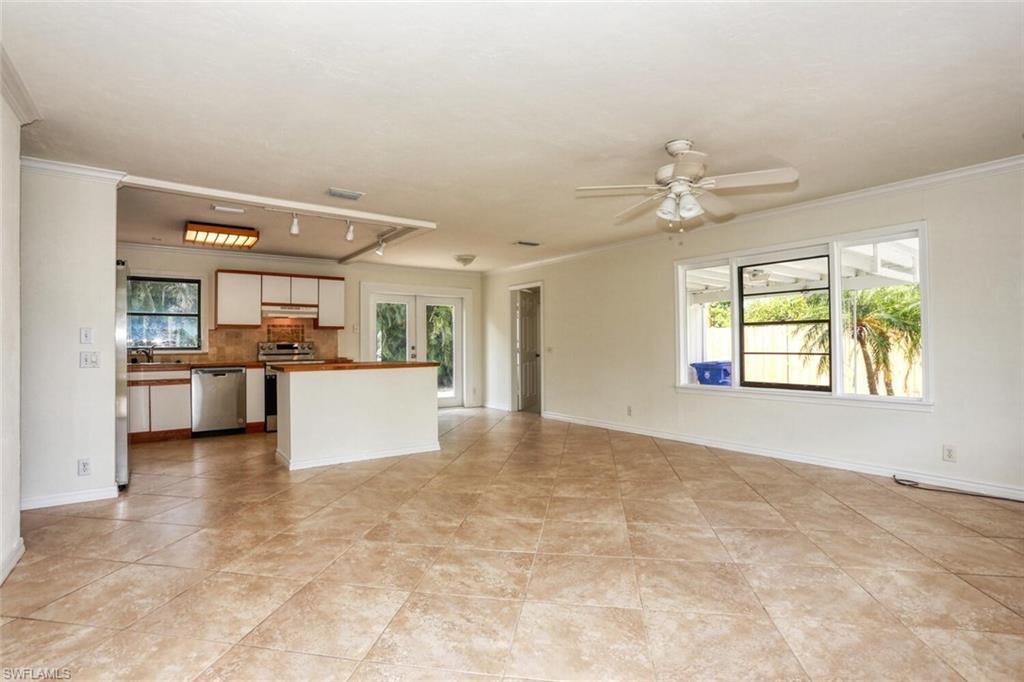 COCONUT GROVE - Residential