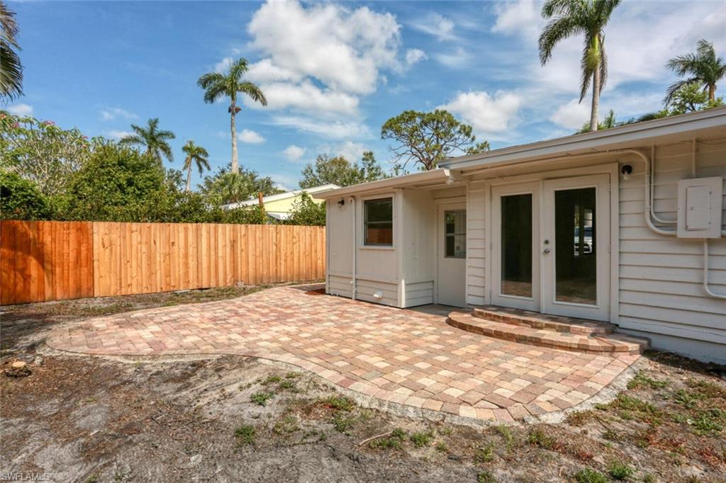 COCONUT GROVE - Residential