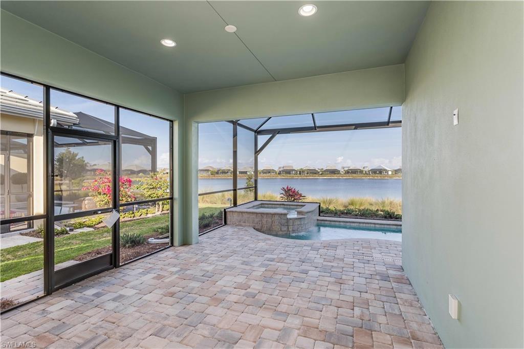 ISLES OF COLLIER PRESERVE - Residential