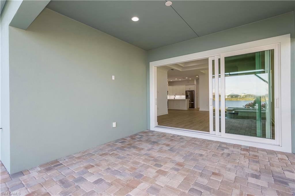 ISLES OF COLLIER PRESERVE - Residential