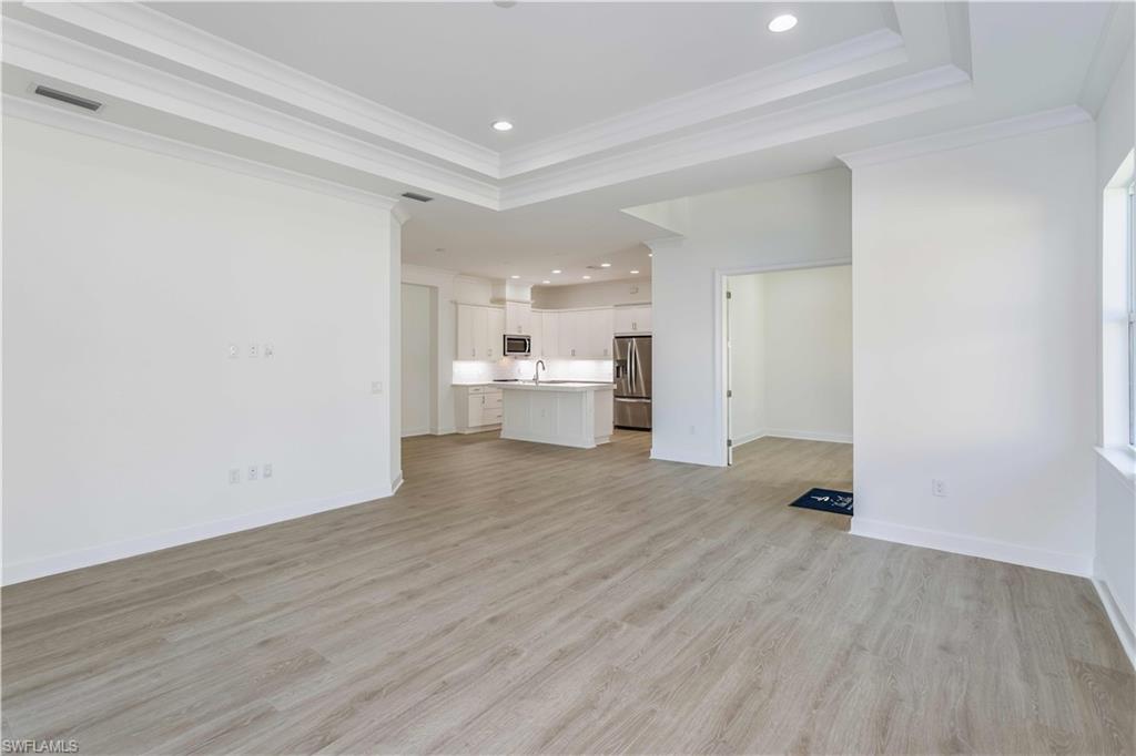 ISLES OF COLLIER PRESERVE - Residential