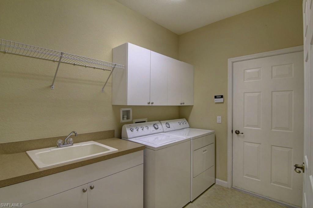 HARMONY POINTE - Residential