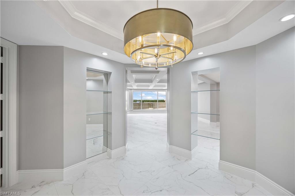 LA SCALA AT THE COLONY - Residential