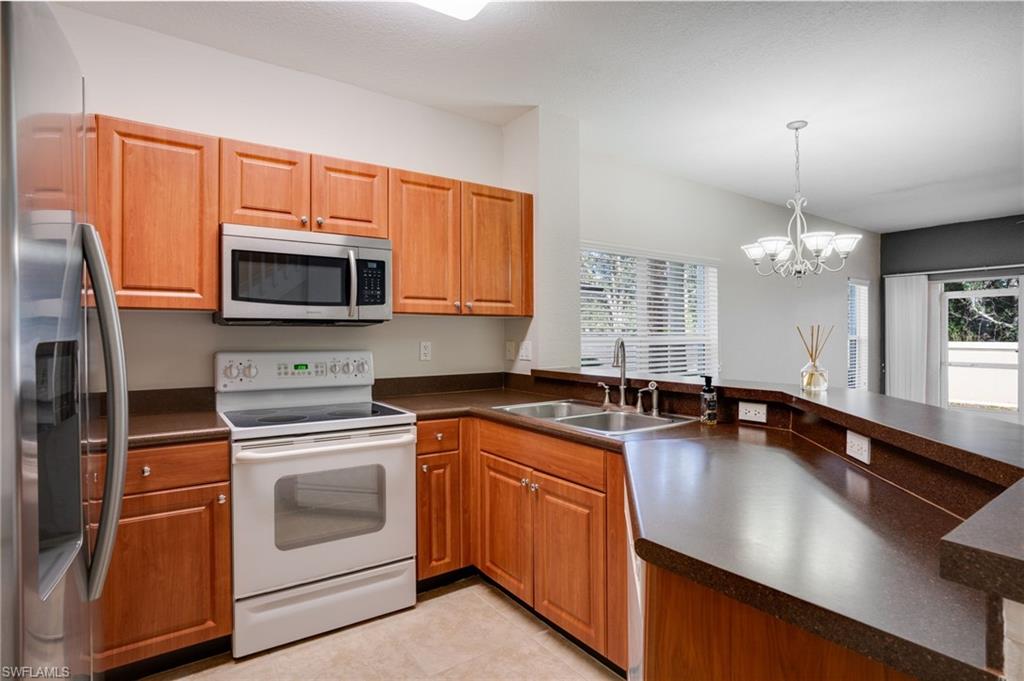 OLYMPIA POINTE - Residential