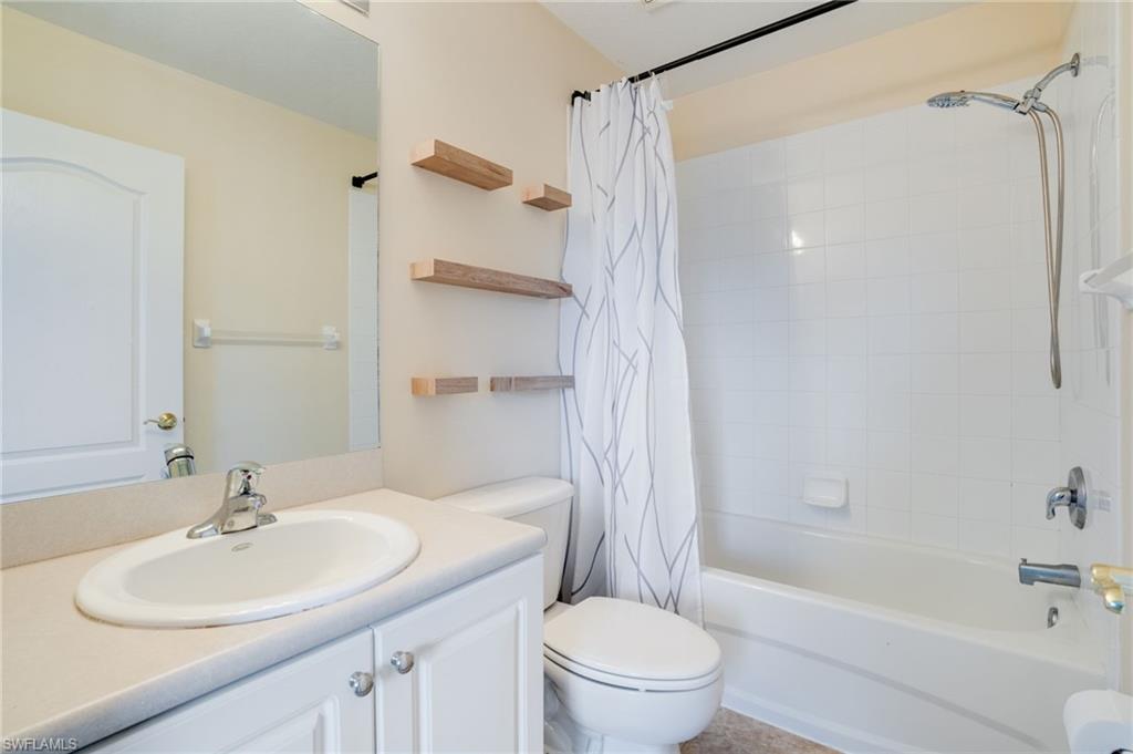 OLYMPIA POINTE - Residential