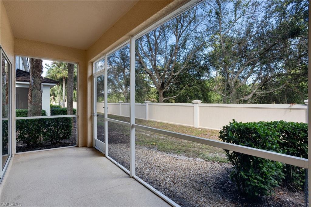 OLYMPIA POINTE - Residential