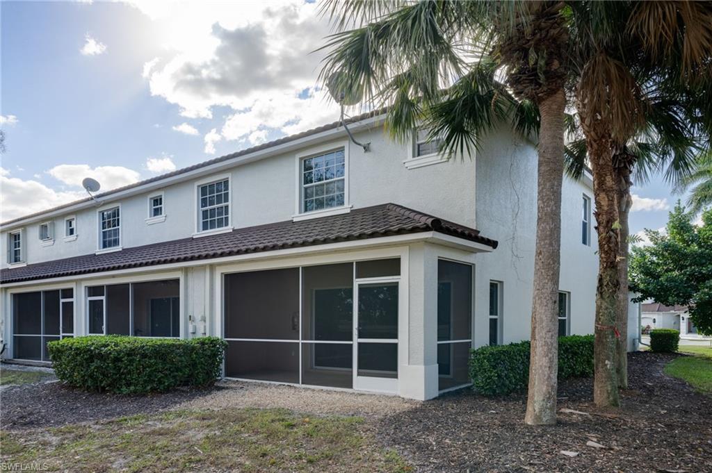 OLYMPIA POINTE - Residential