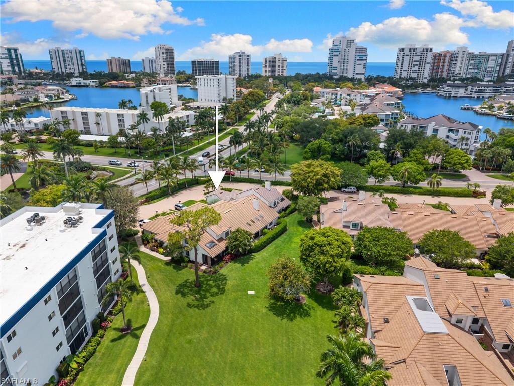VILLAS OF PARK SHORE - Residential