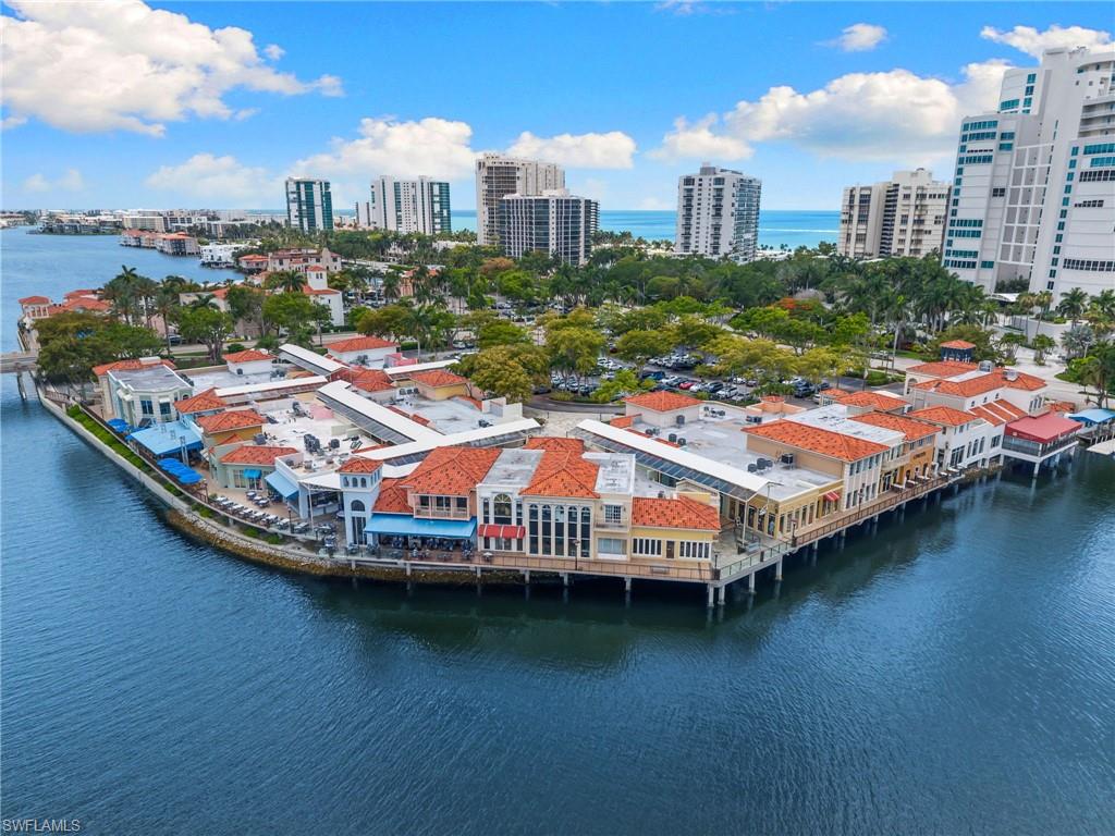 VILLAS OF PARK SHORE - Residential