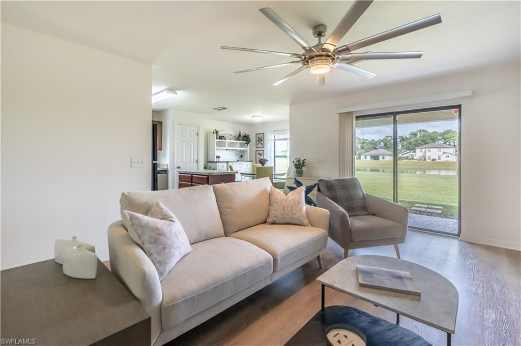 SHADOW LAKES - Residential