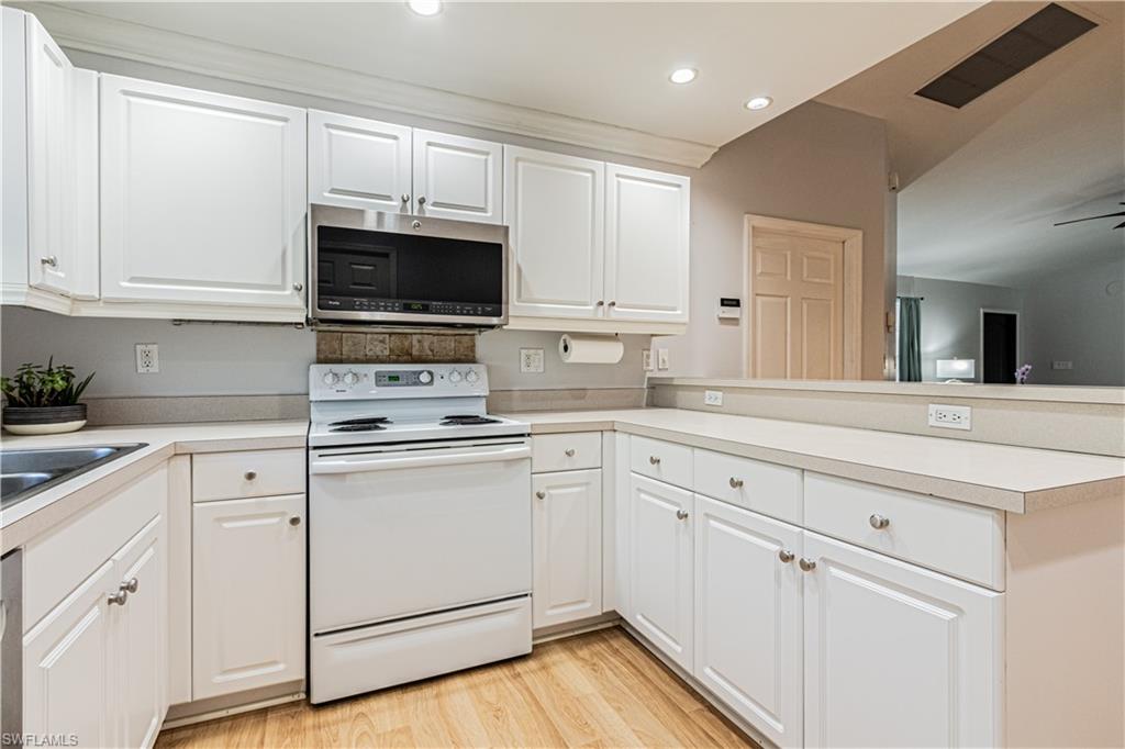 GOLDEN GATE ESTATES - Residential