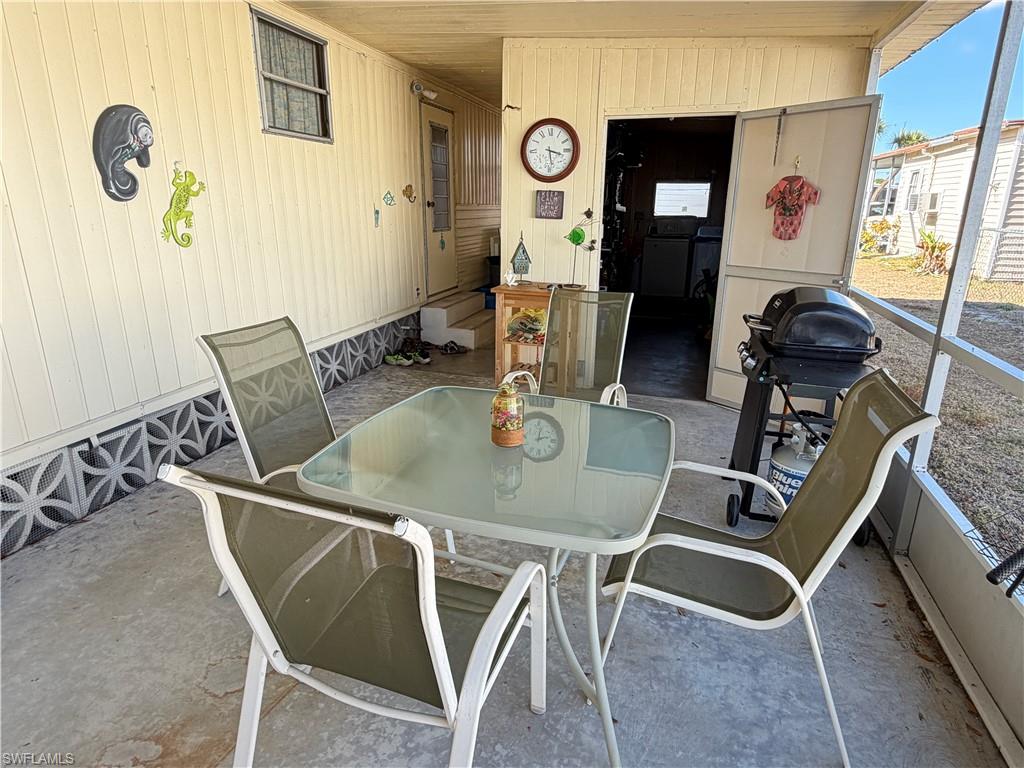 CARRIAGE VILLAGE - Residential