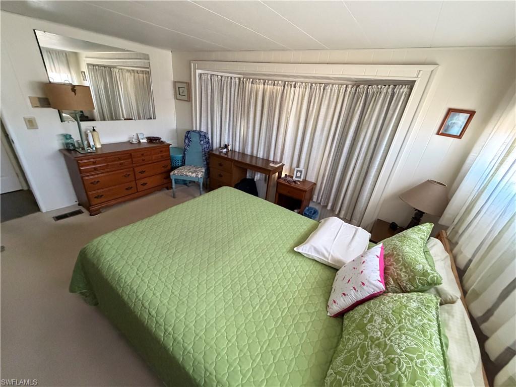 CARRIAGE VILLAGE - Residential