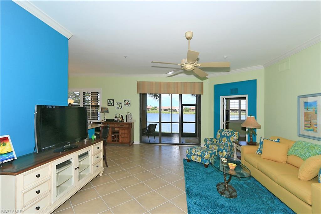 COACH HOMES AT HERITAGE BAY - Residential