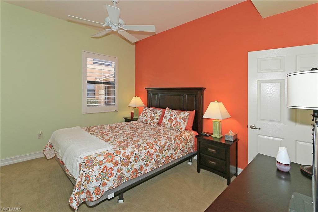 COACH HOMES AT HERITAGE BAY - Residential