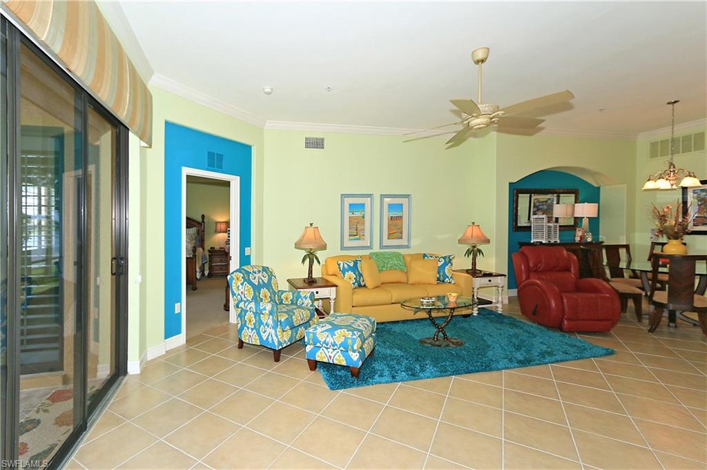 COACH HOMES AT HERITAGE BAY - Residential