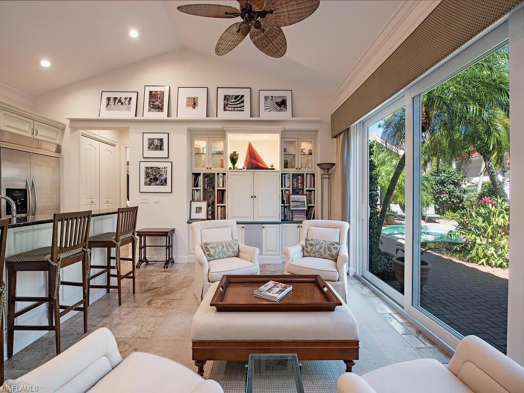 ISLE VERDE - Residential