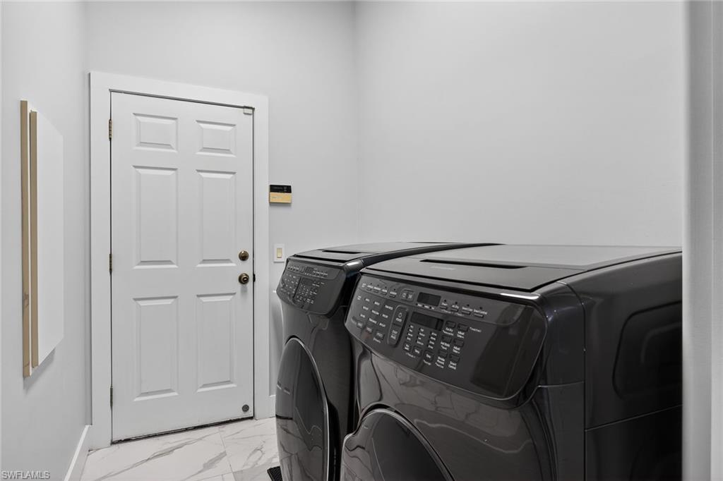 DEVONWOOD - Residential