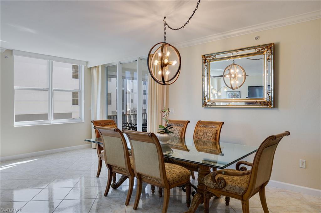 THE SHORES - Residential