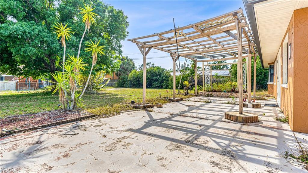 EASTGATE AT SAN CARLOS - Residential