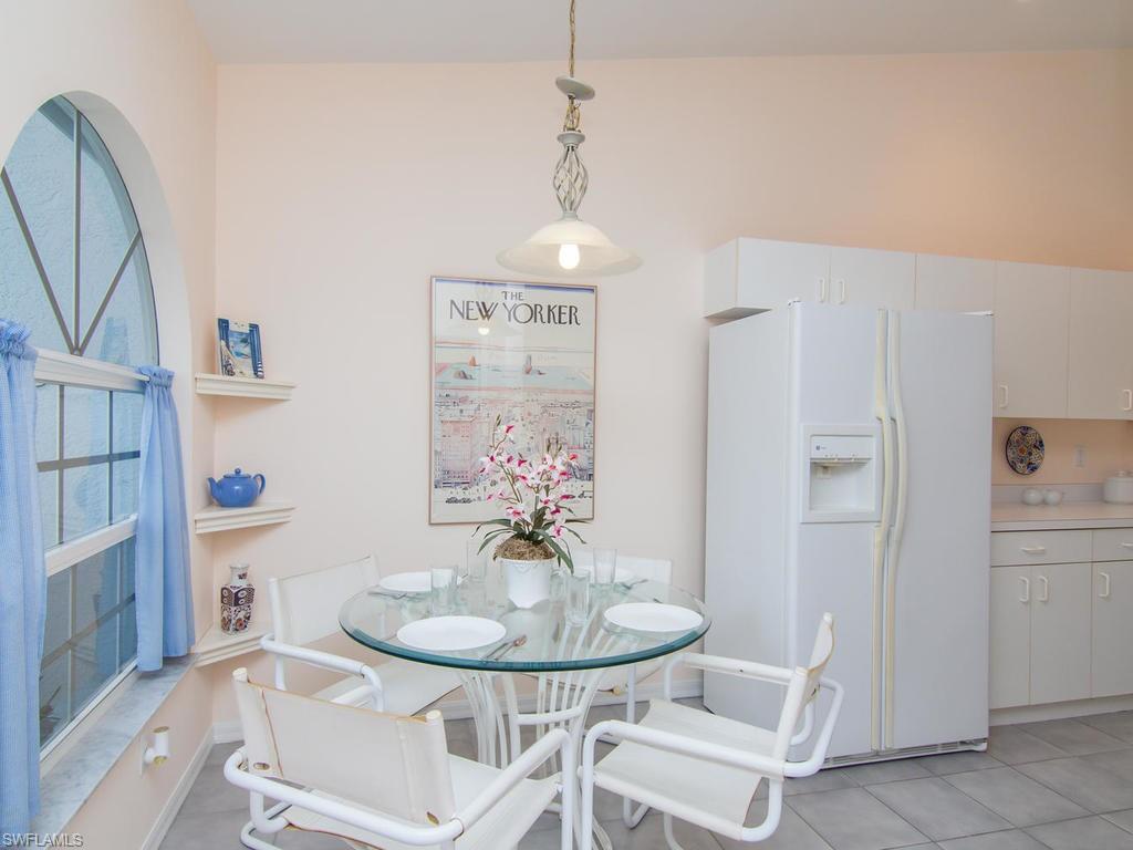 NORTHSHORE LAKE VILLAS - Residential