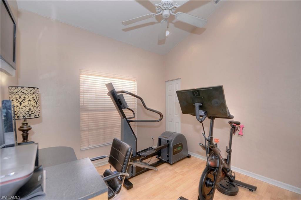 SABAL LAKE - Residential