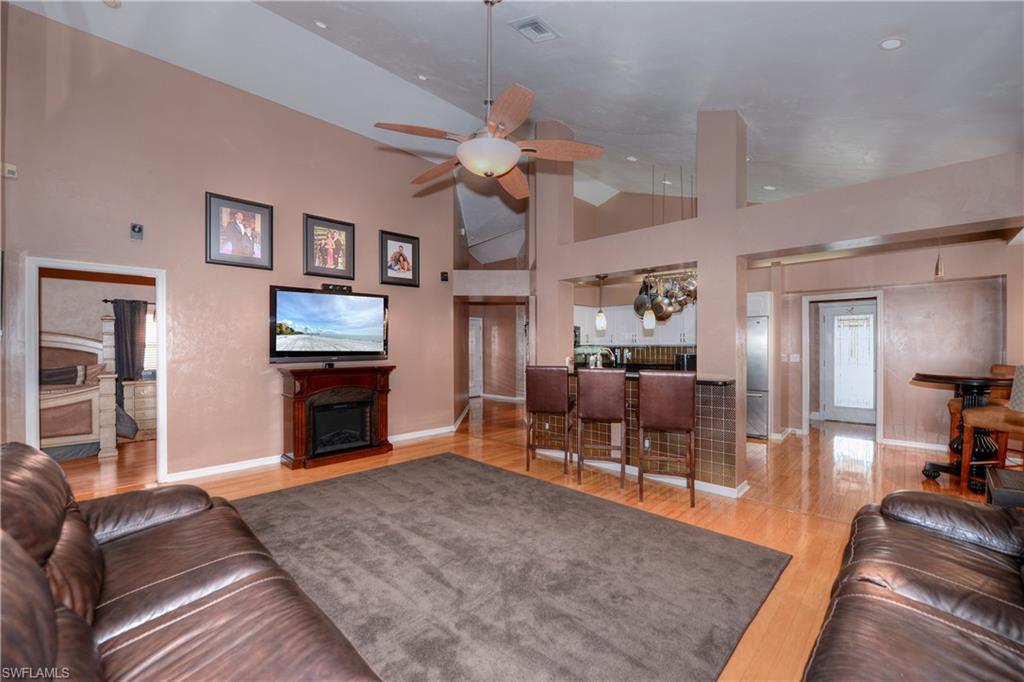 SABAL LAKE - Residential