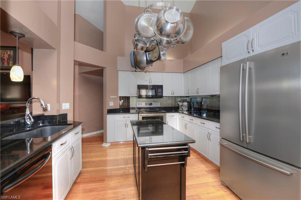 SABAL LAKE - Residential