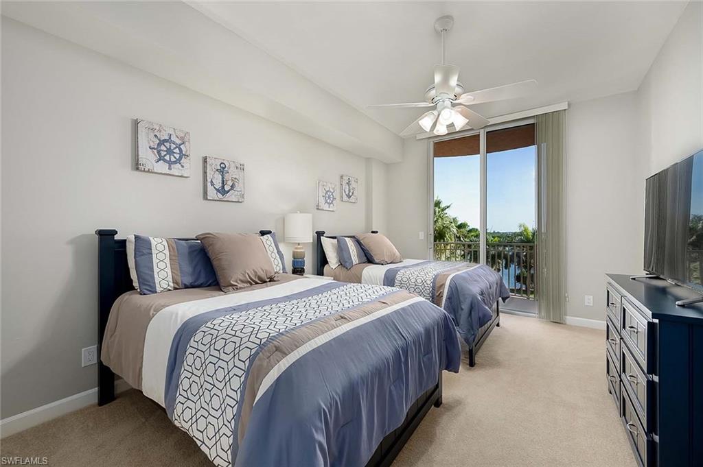 THE SHORES - Residential