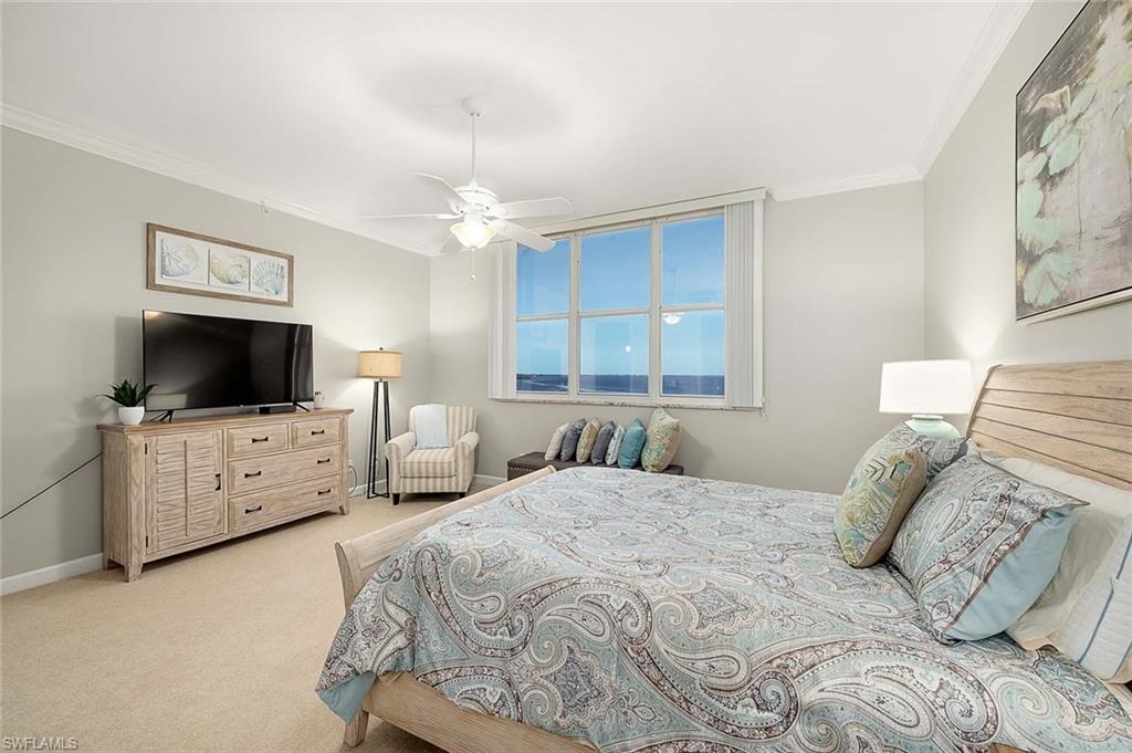 THE SHORES - Residential