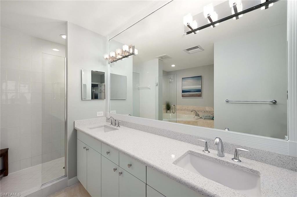 THE SHORES - Residential