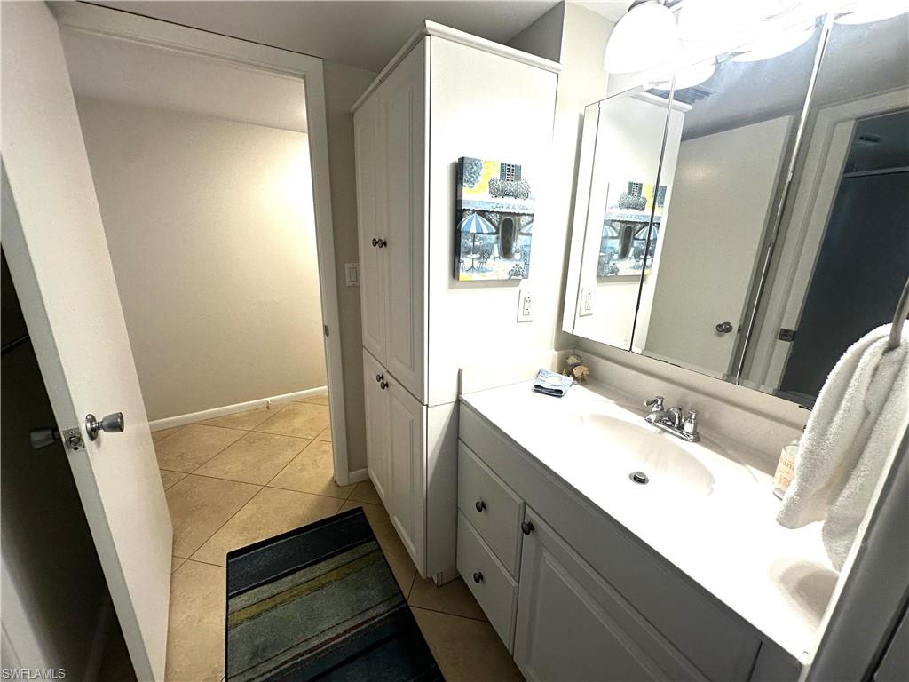 RIVERSIDE CLUB - Residential